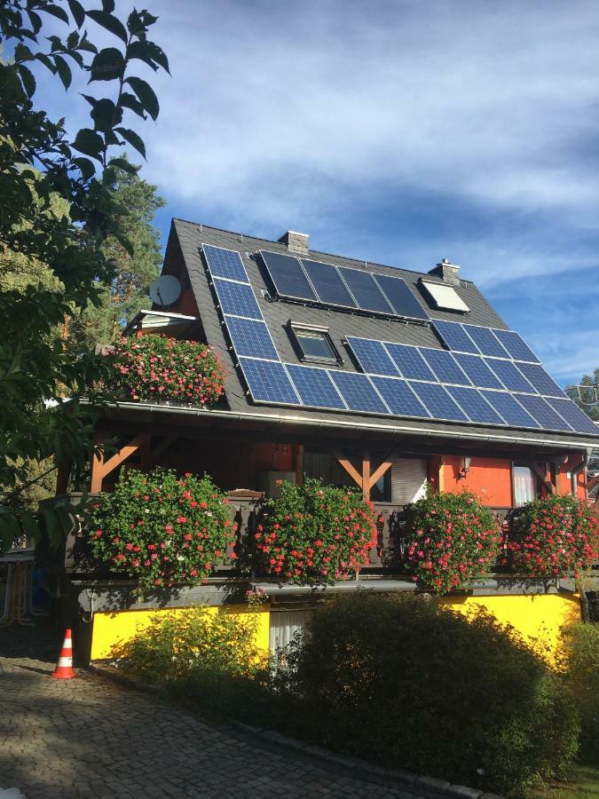 Ferienwohnung Gürth Kleinhennersdorf Exterior foto